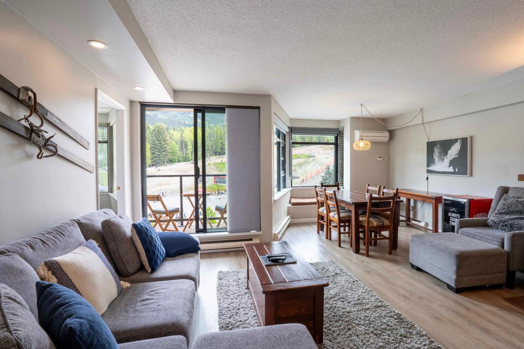 Gibbons Life Accommodations Whistler Exterior foto